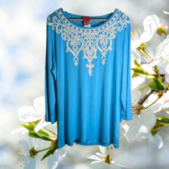 Cristina 1XL NWT 3/4 sleeve blue and white rayon blend stretch woman's blouse. - Picture 1 of 1